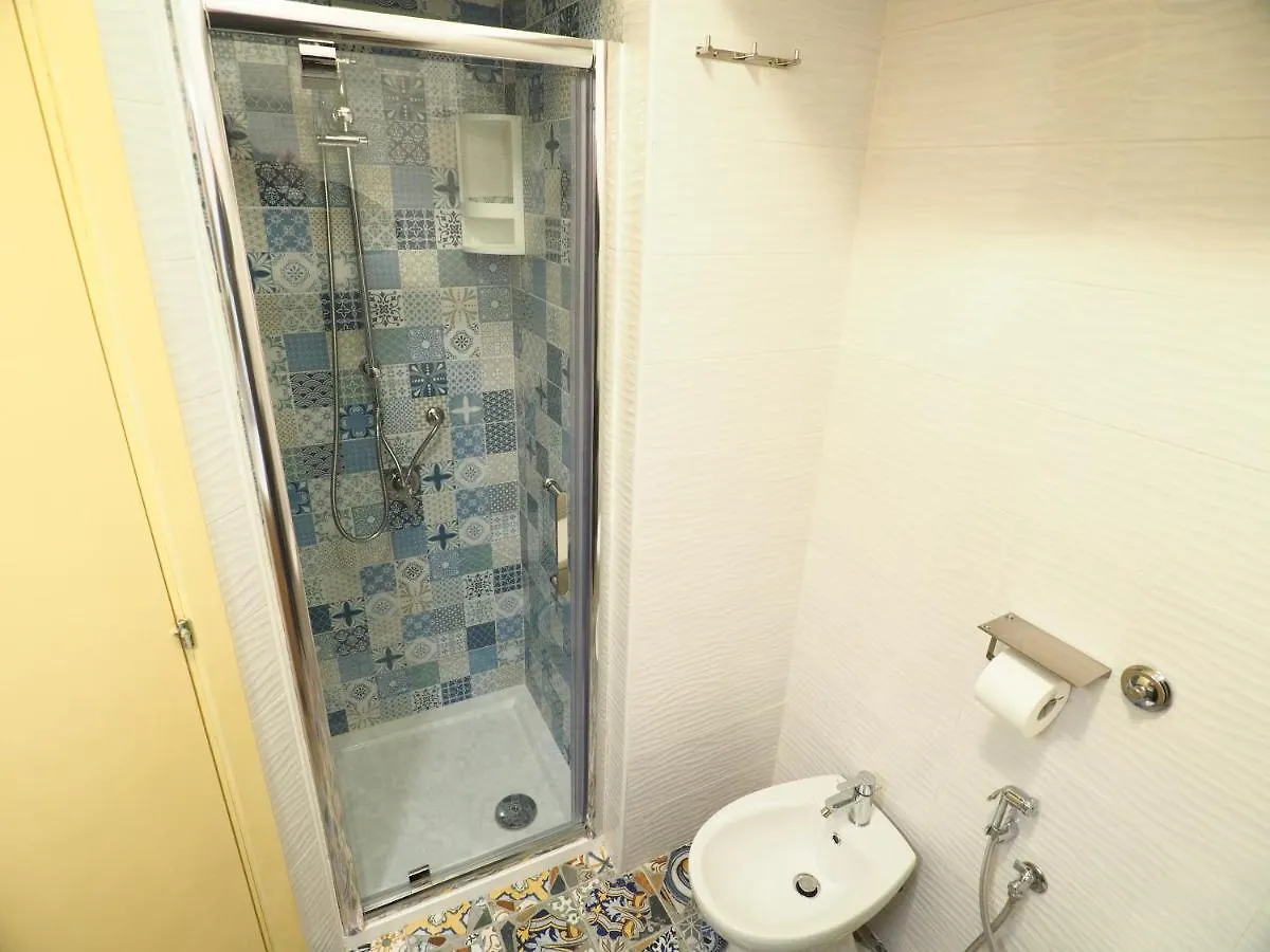 'A Casa Toja Apartment Naples Italy
